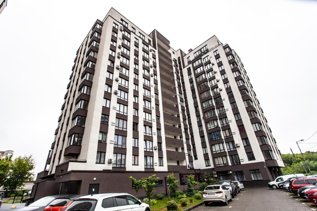 Vip Apartments Lviv Eksteriør billede